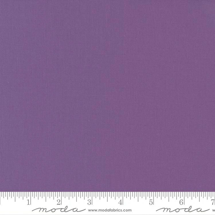 Bella Solids Aubergine 9900 139 Moda #1