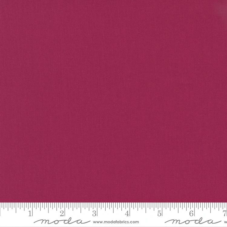 Bella Solids Garnet 9900 328 Moda #1